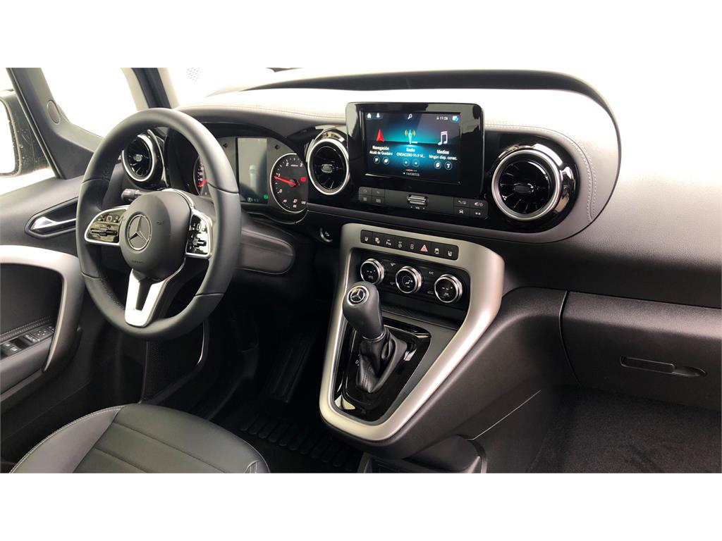 Foto Mercedes Benz CLA 10